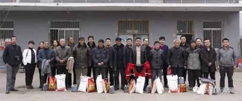 兴县政协委员履行职责 投身精准扶贫