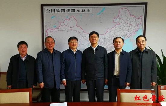 会谈后合影.左起:高玉堂,段晓飞,程先东,王立伟,刘世庆,穆树军.